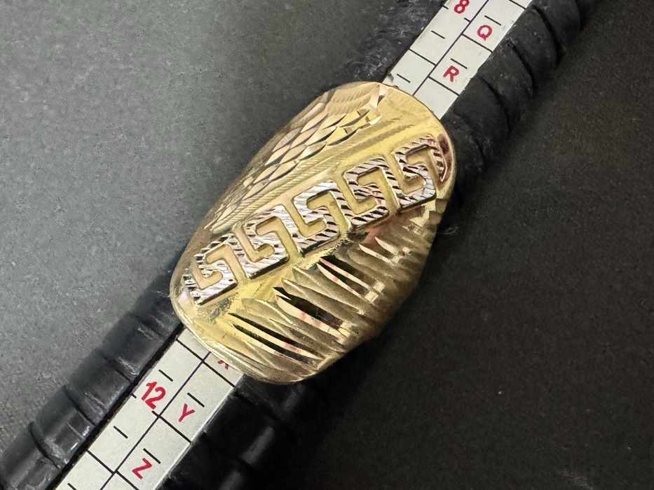 Златен пръстен 14 к 585 / 2,86 гр.