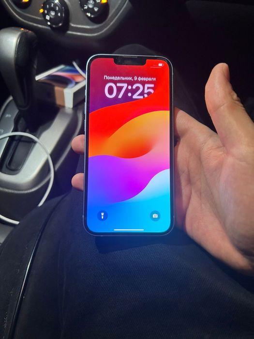 Продам Айфон 14 идеал