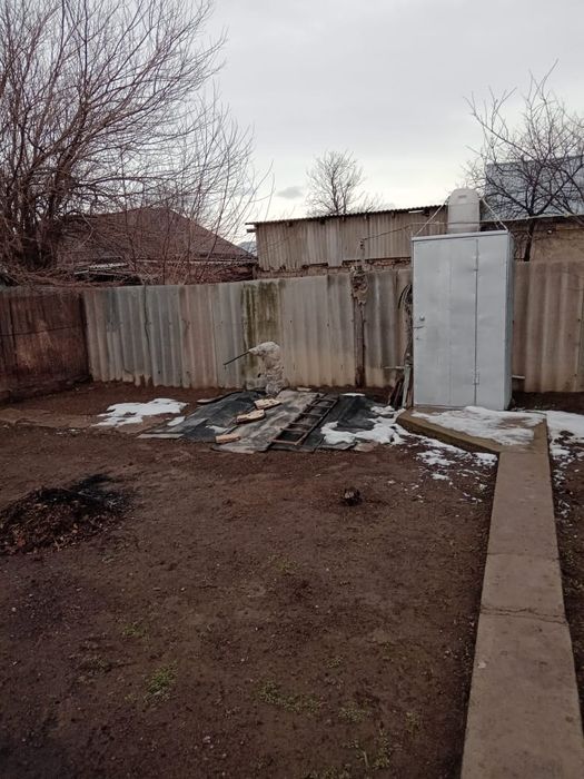 Продается дом в хорошем районе