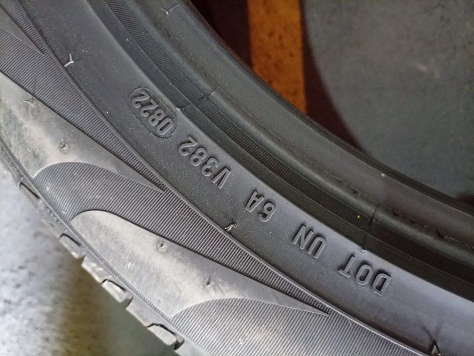 255 45 20 Pirelli