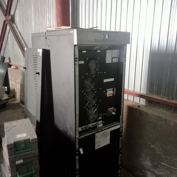 Продам Упс для сервера