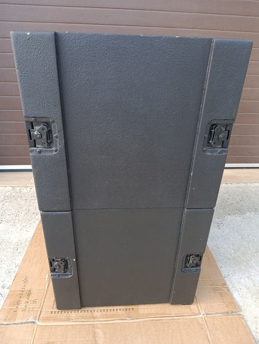 De vânzare 4 subwoofer D&B Audiotechnik Q-Sub