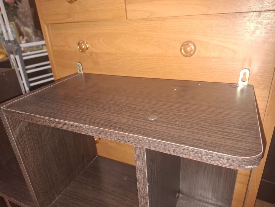 Полка навесная мебель