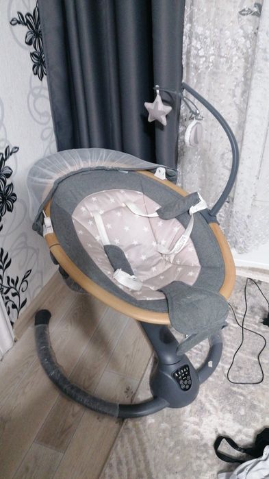 Срочно продам шезлонг