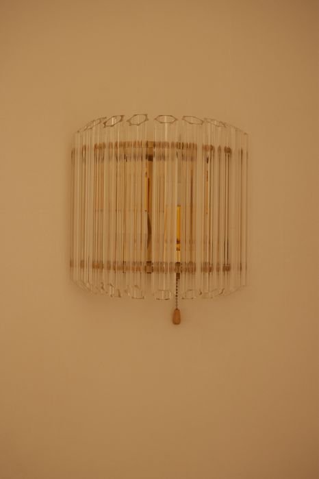 Продается люстра и бра