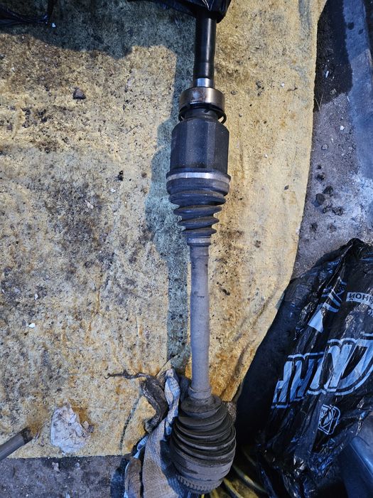 Запчасти на тойота эстима 2