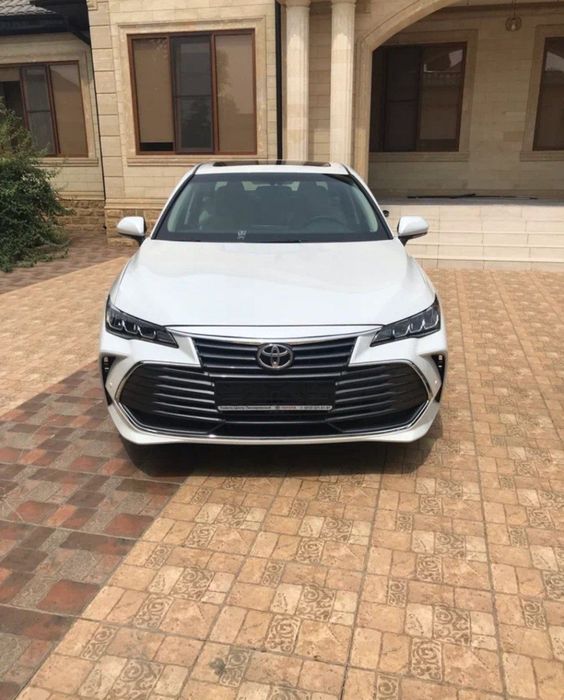 Toyota AVALON  2022