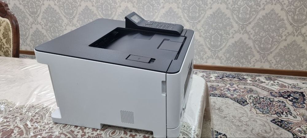 Продаётся цветной принтер