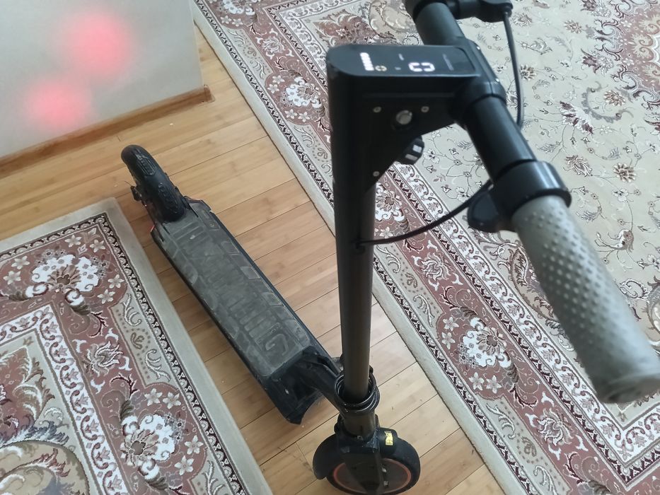 KUGO M2 PRO самокат