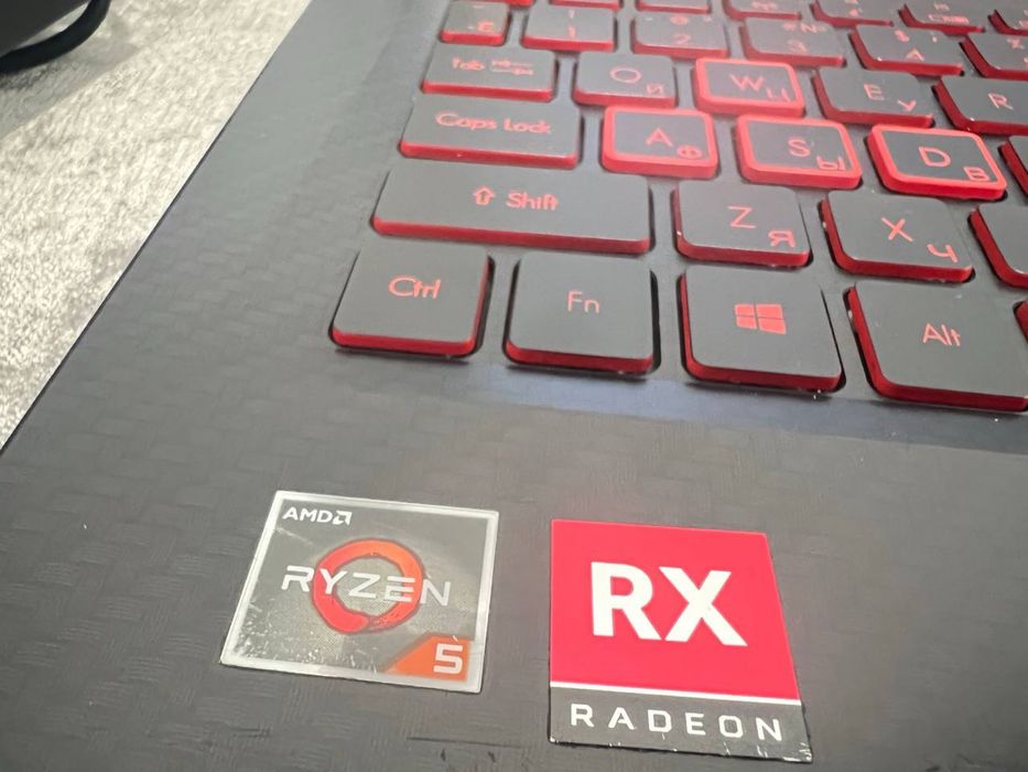 Acer nitro an515-42-R16H