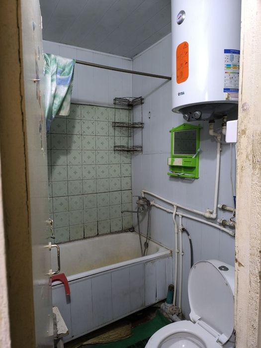 2 хонали квартира сотилади моталка давр туйхонаси рупарасида