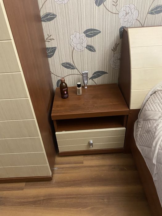 Спальный гарнитур