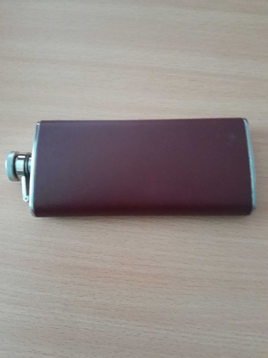 Sticlă de alcool travel, portabil din oțel inoxidabil Hip Flask 140 ml