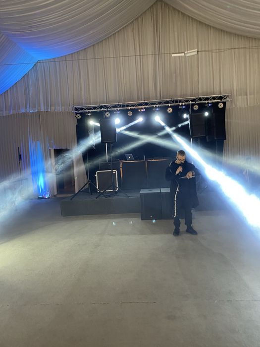 Inchiriez schela lumini profesionala(nunta,cununie,botez,majorat,party