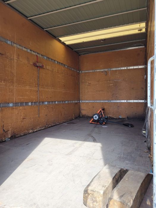 Autoutilitara 3,5 T volum de camion!