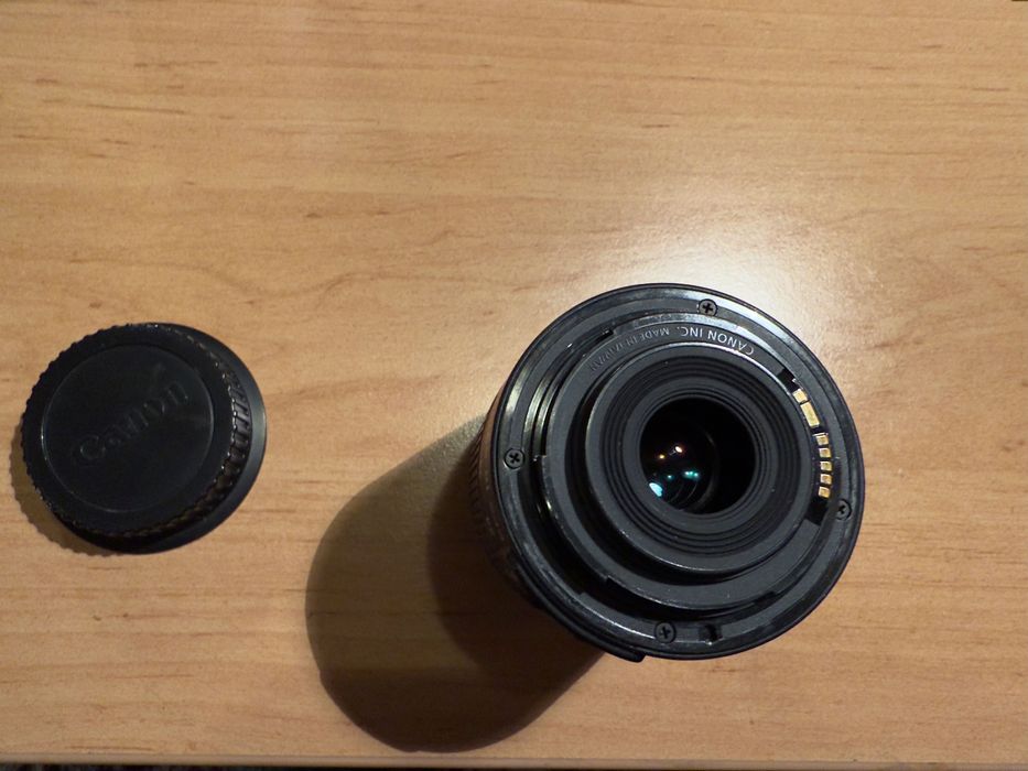 Canon 600D + китов обектив