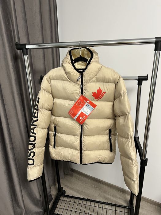 Geaca DSQUARED2 super calitate