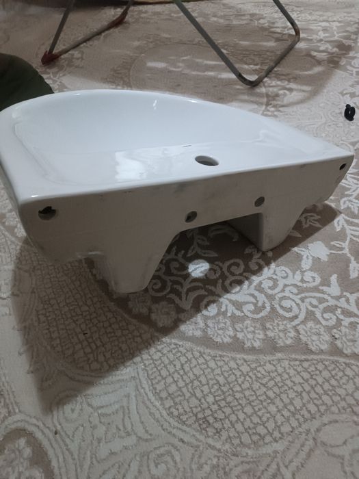 Продам раковину без подиума