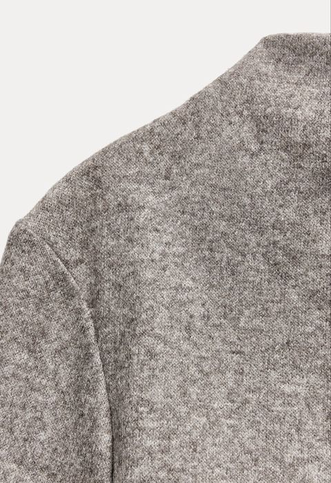 Продам платье Zara шерстяное