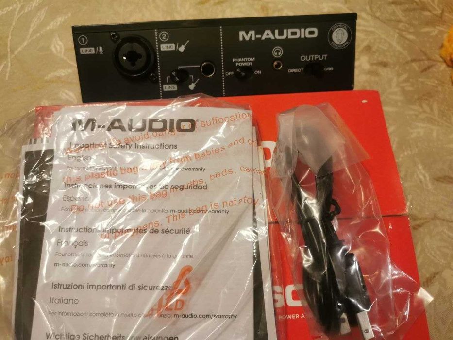 M-Audio M-Track Solo с 11 месеца гаранция (Като нова)