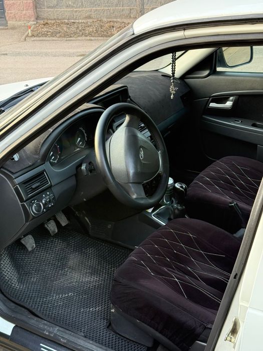 Продам Lada Priora 2014