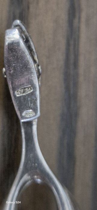 Bratara veche masivă cu email