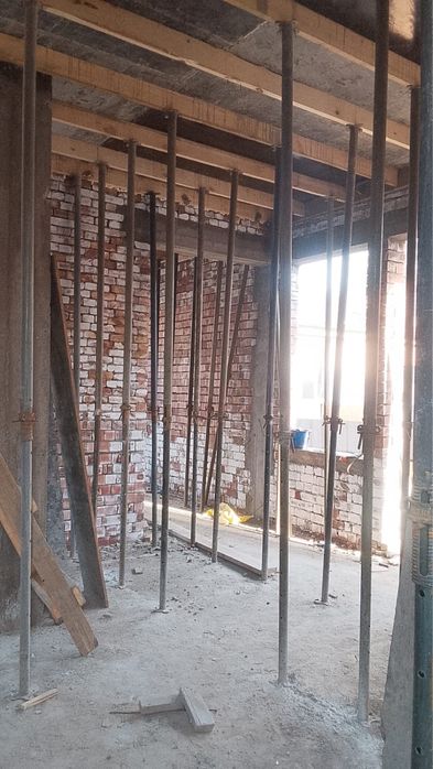 Арендаға струбцина, опалубка және леса