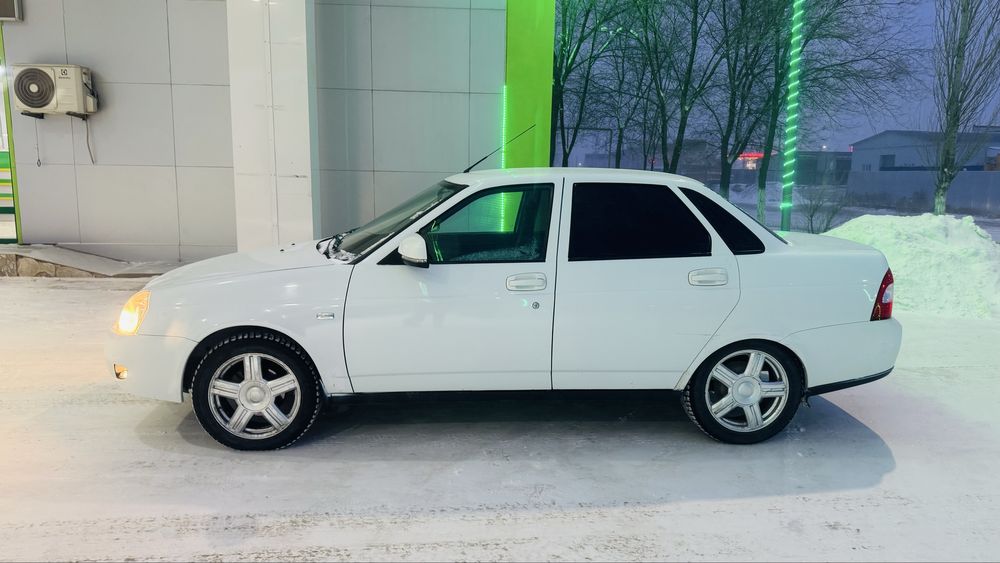 Продам приора 2 в хорошем состояние