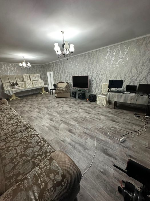 Продается Дом 100^2 метров, 8 соток