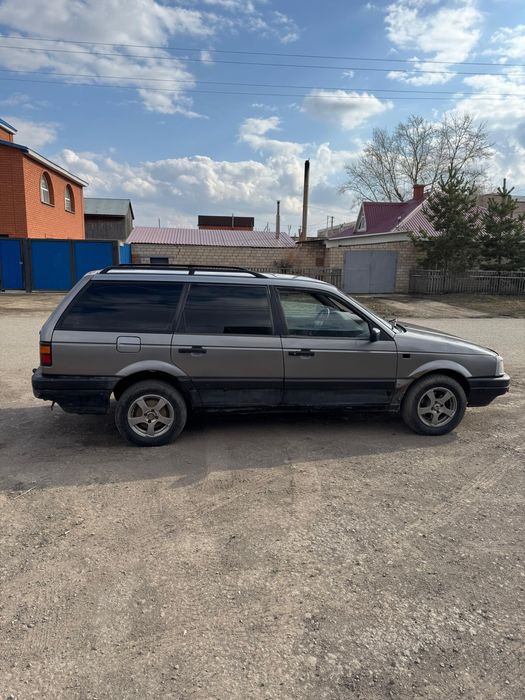 Продам пассат б3 1.8 моно