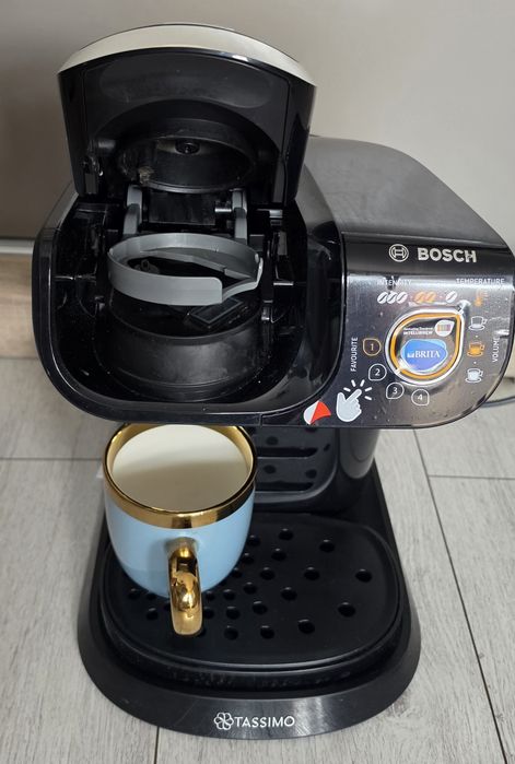 Кафемашина с капсули Bosch Tassimo