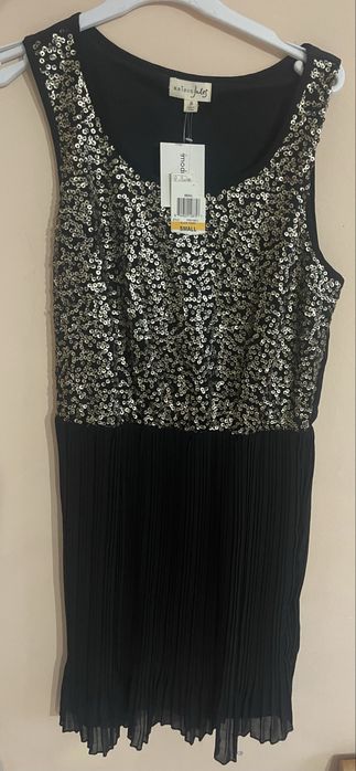 Платье летнее с паетками