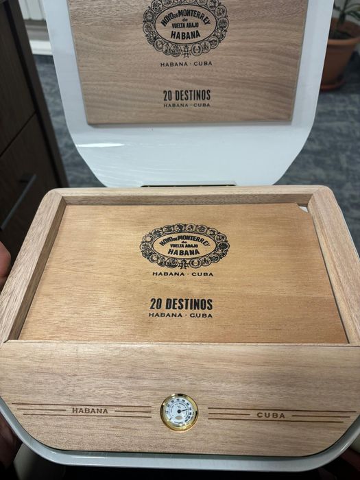 Trabucuri cubaneze fine! Ediție limitată Hoyo de Monterrey Destinos!