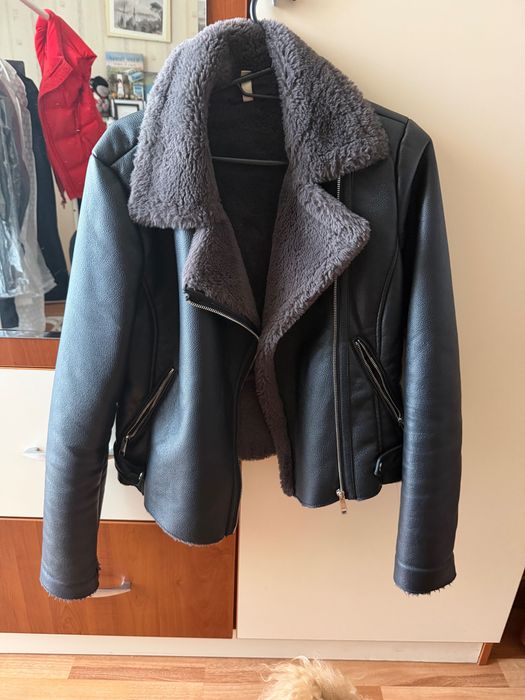 Кожено яке Mango