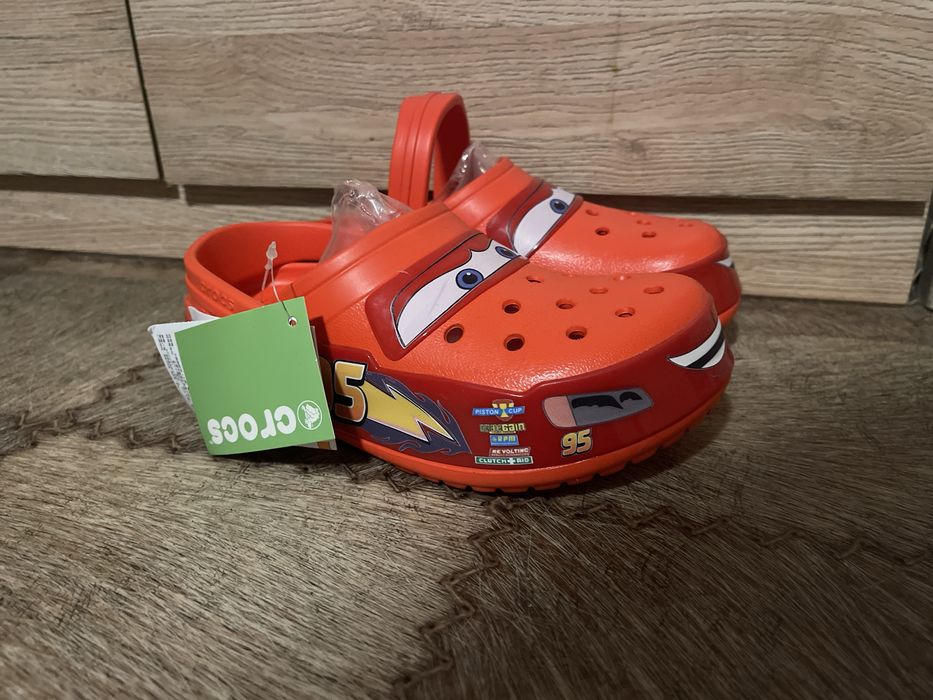 Crocs молния маквин