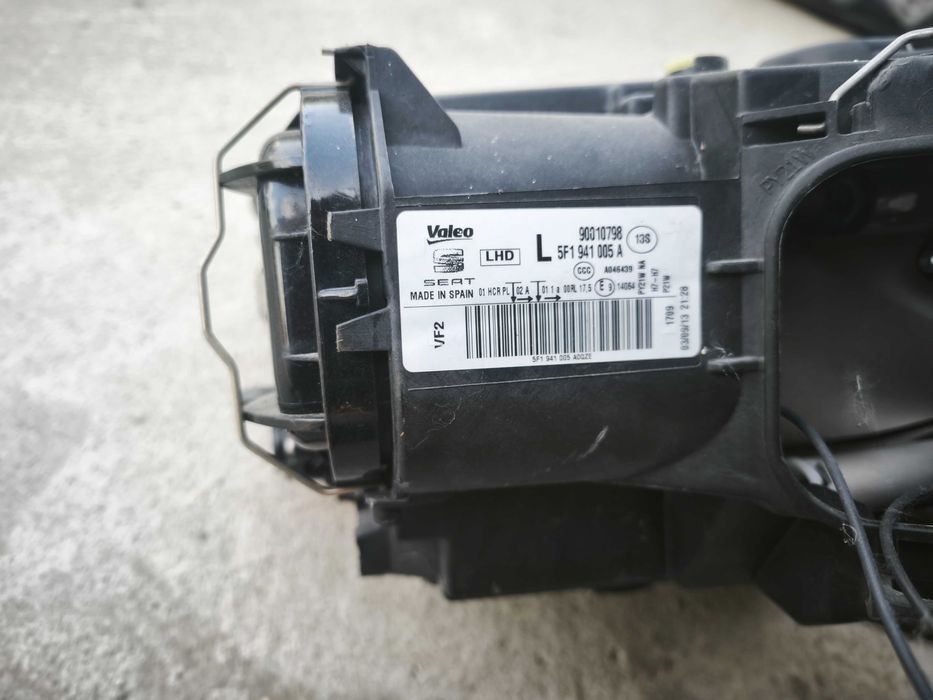 Оригинален ляв Фар Seat LEon 3
