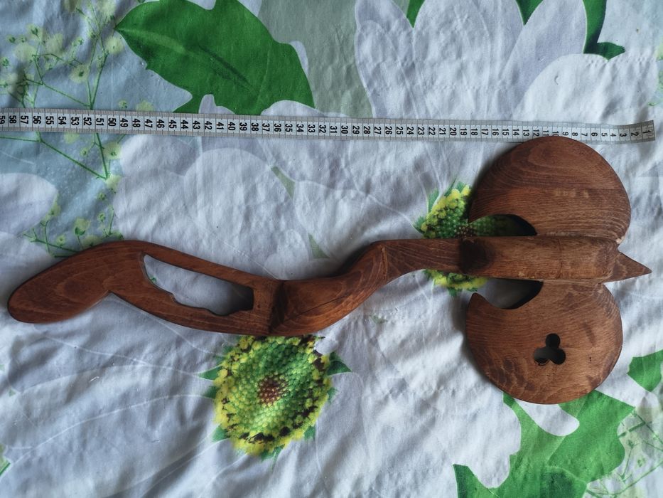 Дървена играчка