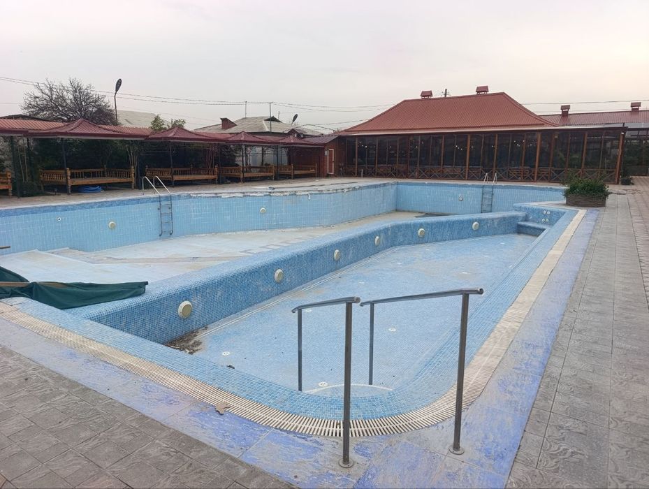 Мойка, чистка бассейн