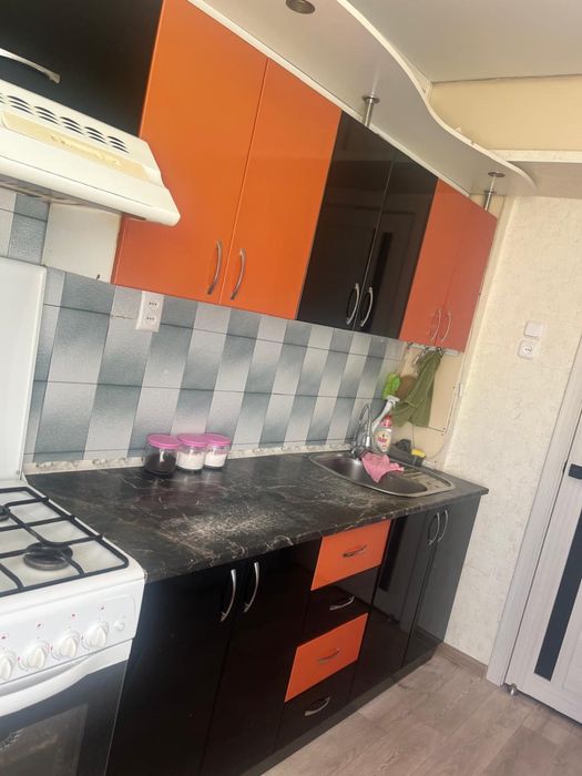 Продам кухонный гарнитур , самовывоз, досвки нет
