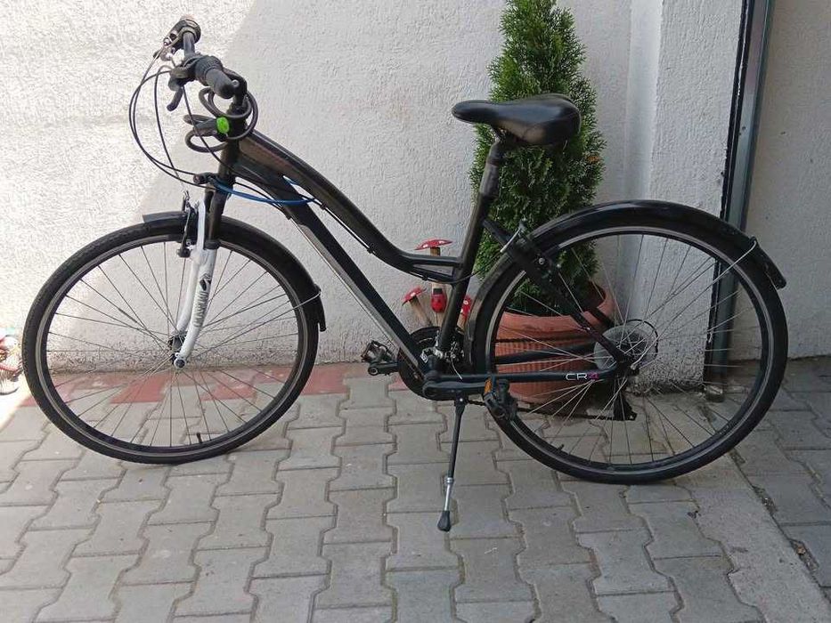 Vând Bicicleta Crossroad