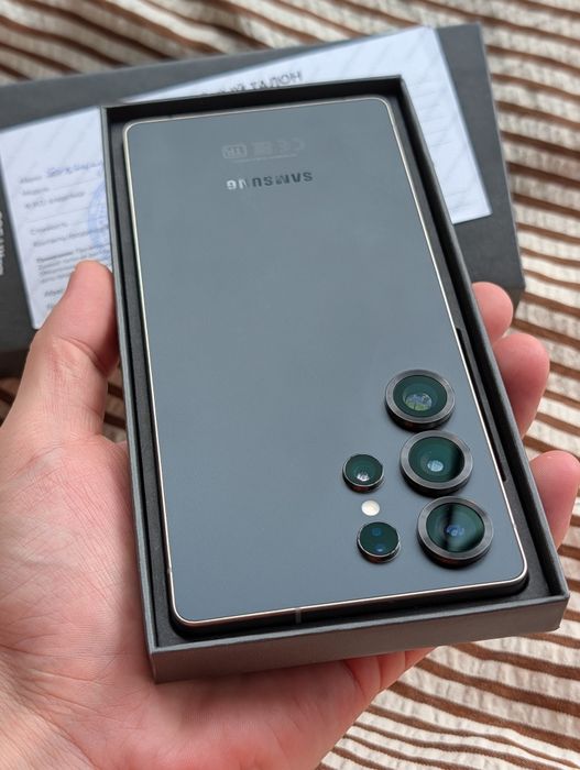 Samsung S25 Ultra 256 gb Ram 12 5G EAC