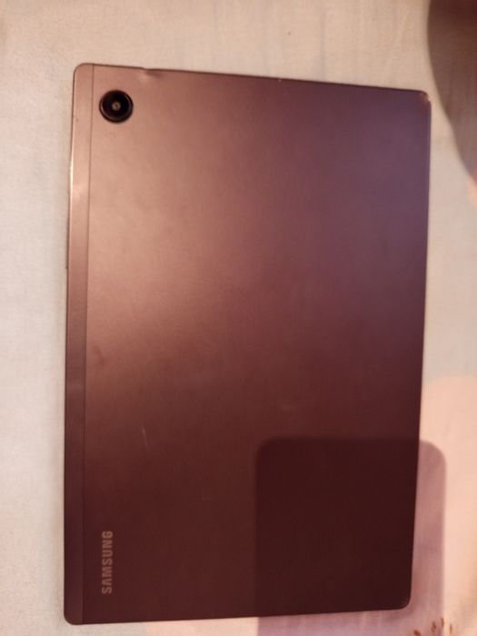 Планшет.самсунг А8 тап
