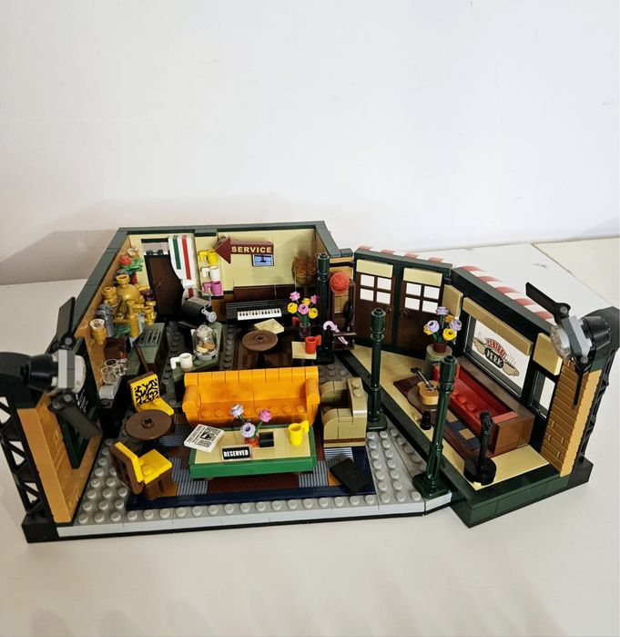 Lego Icons 21319 - Central Perk (2019)