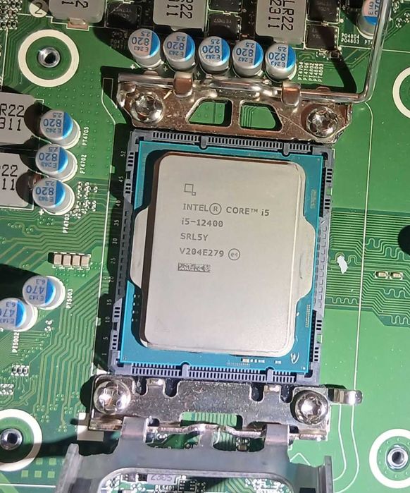 Procesor Intel i5-12400 Socket 1700