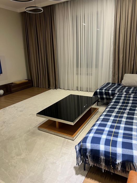 Журнальный столик / Coffee table