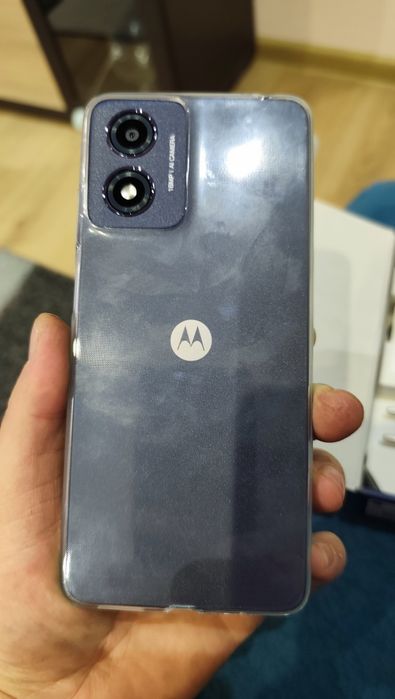 Чисто нов телефон Motorola G04
