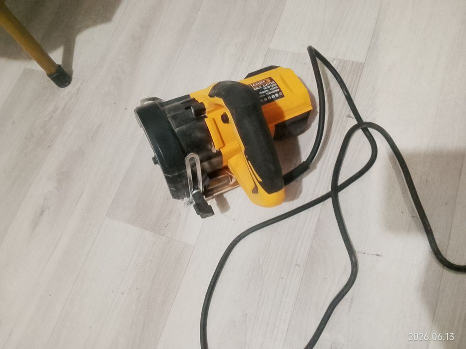 Срочно продам электро пила