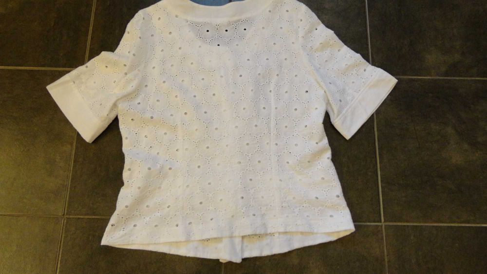 Sacou de vara din in brodat