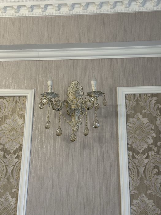 Продается люстра и бра