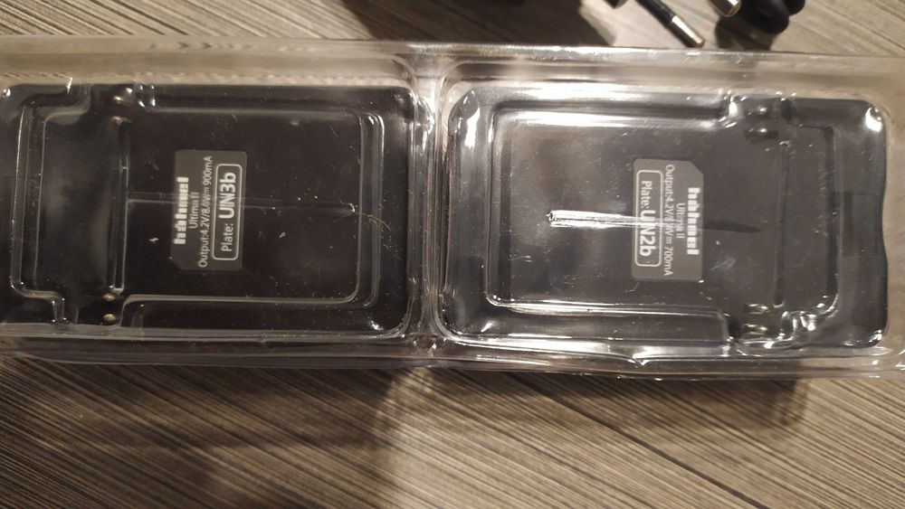 Зарядно устройство за Nikon, пълен комплект, без опаковка.